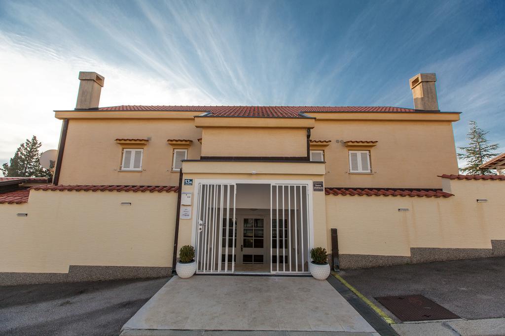 Apartments Casa Mia Dramalj Exterior foto